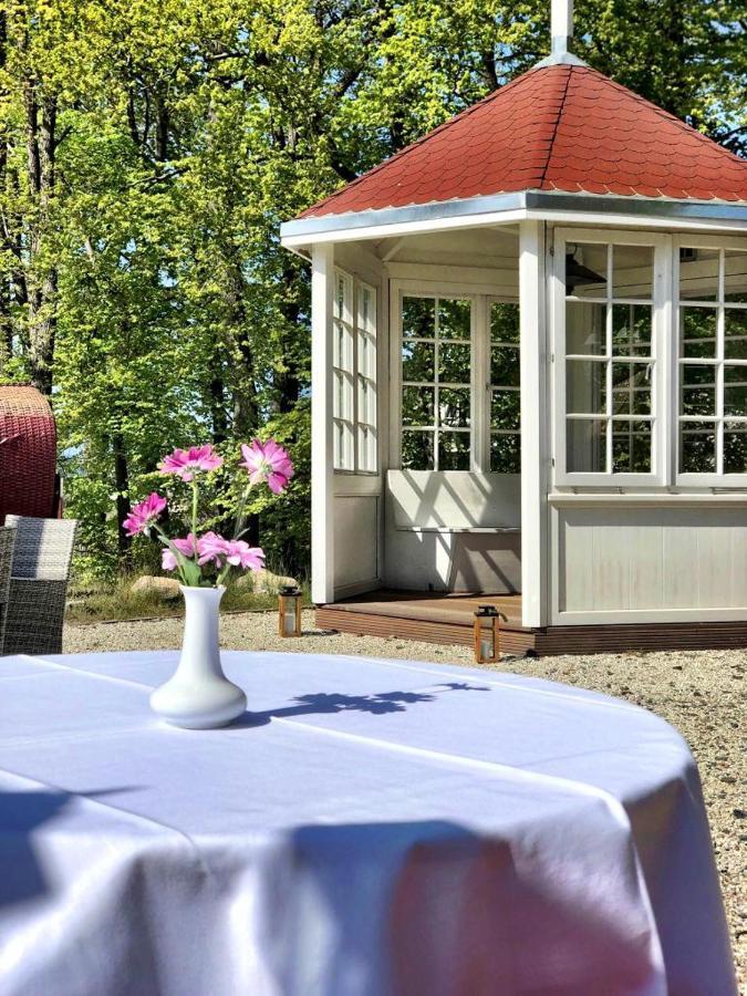 Meeressterne Hotel Weisses Schloss Heringsdorf  Exterior foto